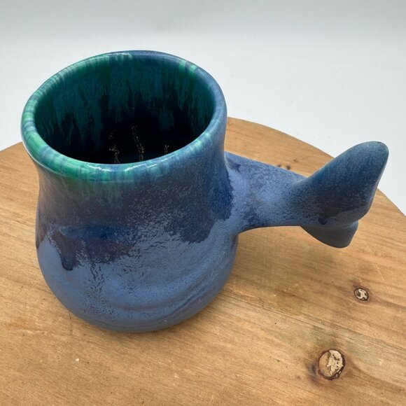 Wylie Dolphin tail mug cup blue green 2014 - Picture 2 of 11